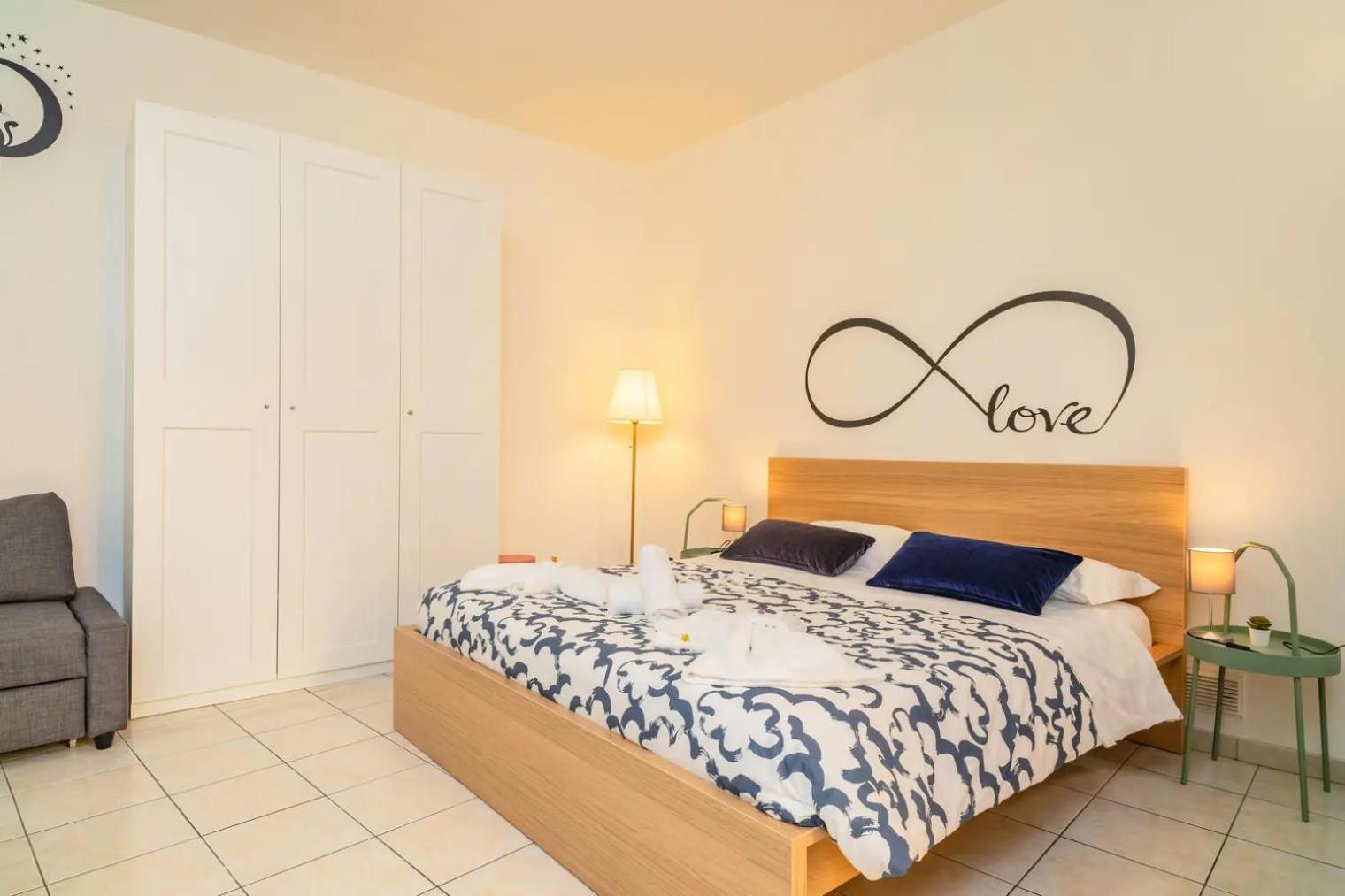 Sabbenerica Apartment Catania Bagian luar foto